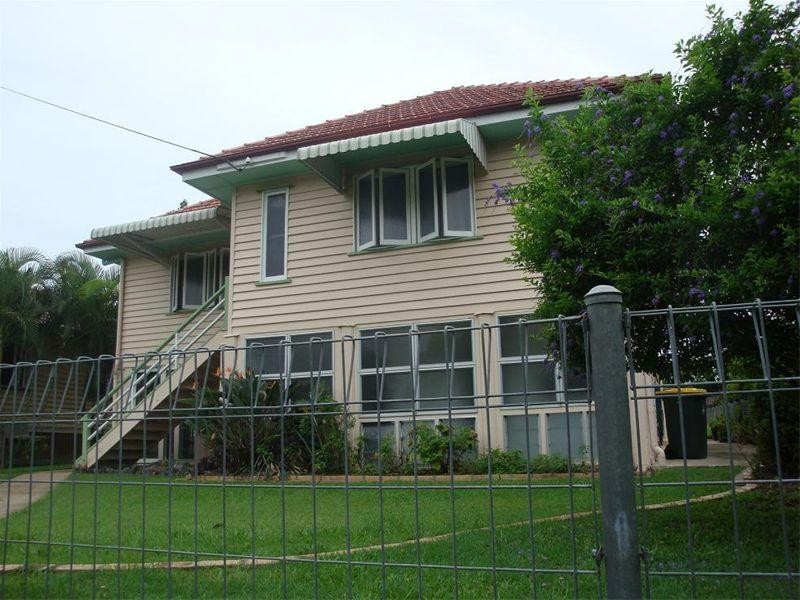 114 Plumer Street, Sherwood QLD 4075