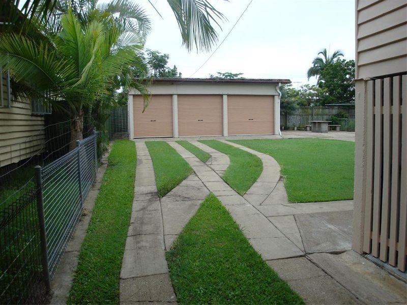 114 Plumer Street, Sherwood QLD 4075