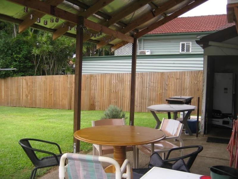 16 Hodge Street, Corinda QLD 4075
