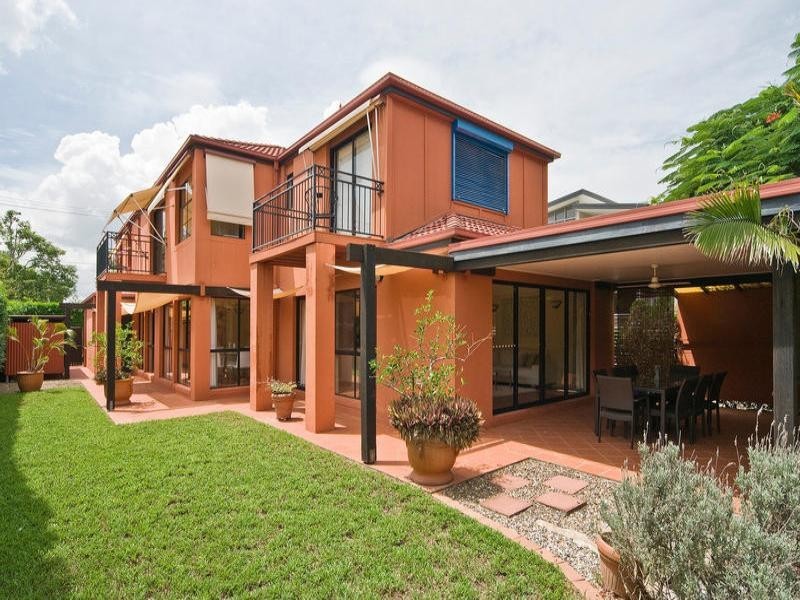 34 Douglas Street, Sherwood QLD 4075