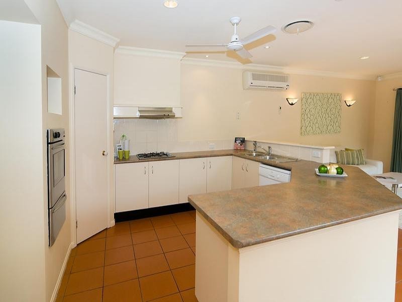 34 Douglas Street, Sherwood QLD 4075