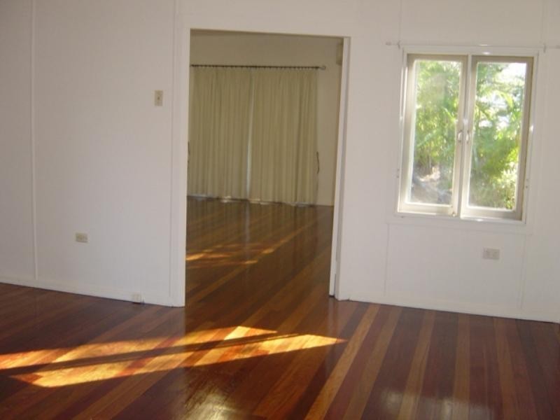 1/58 Bayford Street, Oxley QLD 4075