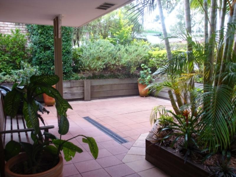 23 Springfield Place, Forest Lake QLD 4078