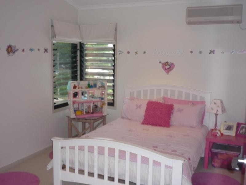 53 Camelot Street, Tennyson QLD 4105