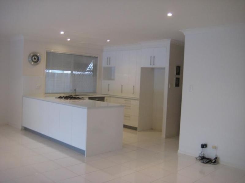 94 Long Street West, Graceville QLD 4075