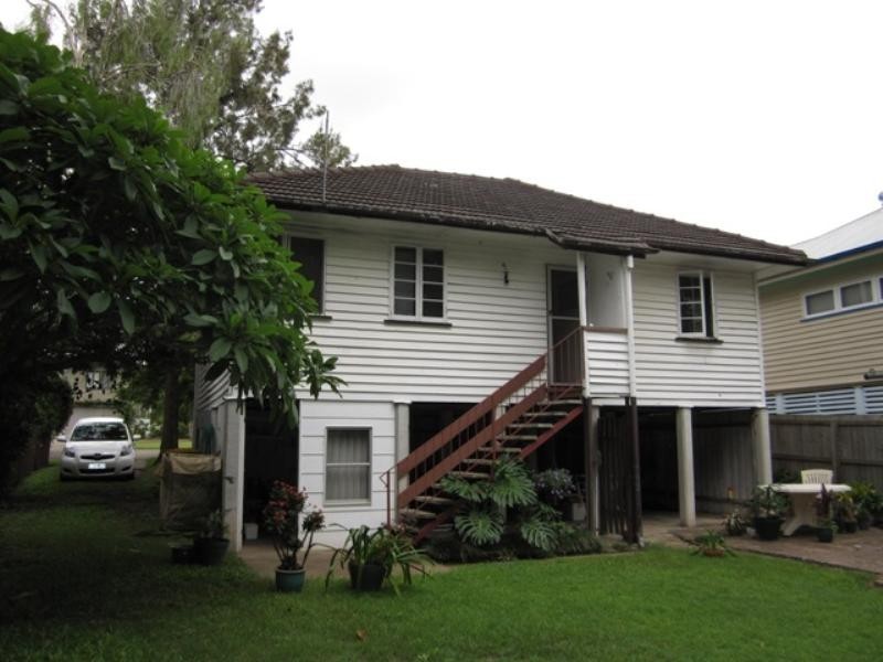 77 Harte Street, Chelmer QLD 4068