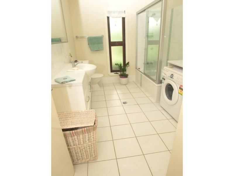 59 Hall Street, Sherwood QLD 4075