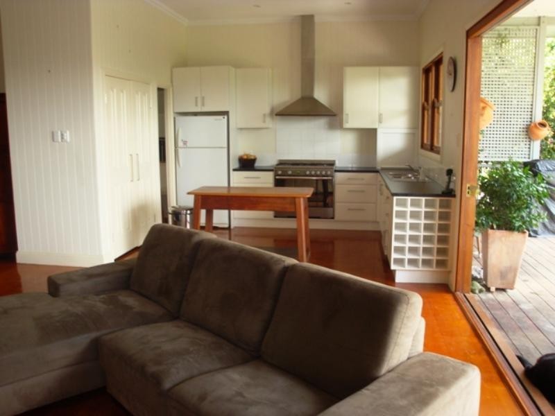 22 Erinvale Street, Corinda QLD 4075