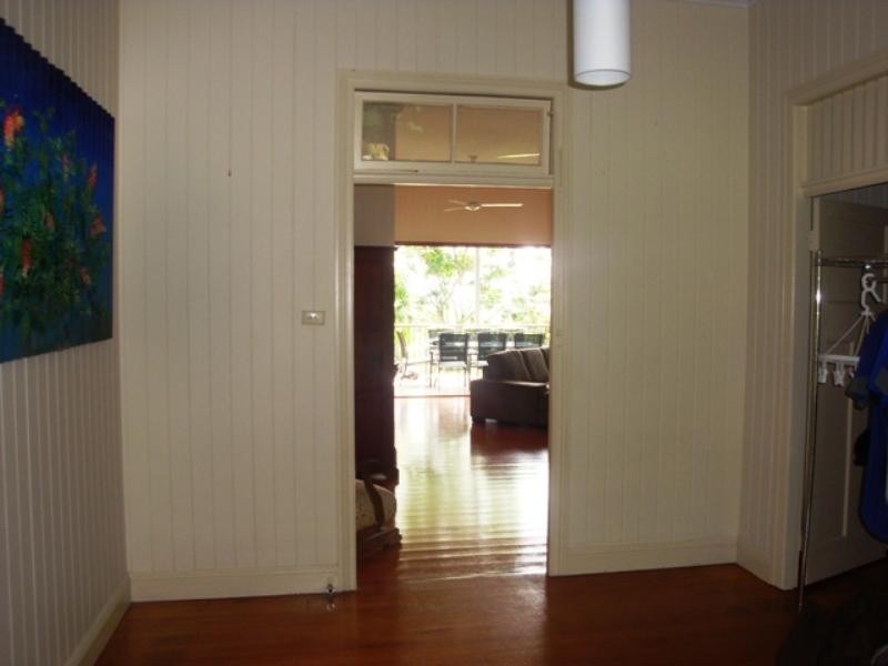 22 Erinvale Street, Corinda QLD 4075