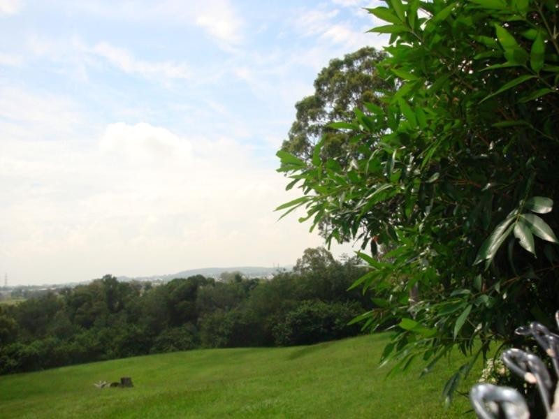 22 Erinvale Street, Corinda QLD 4075