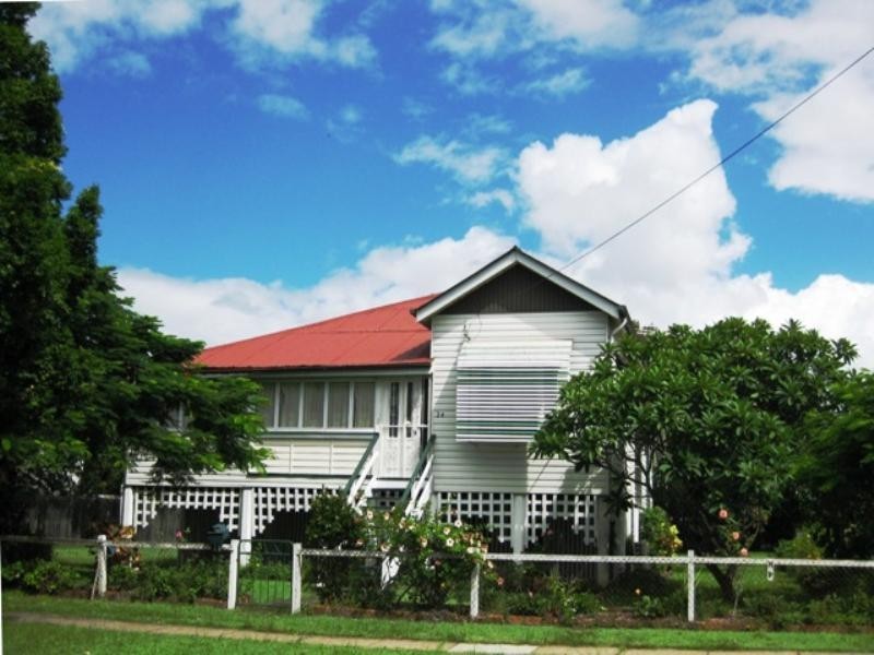 24 Churchill Street, Graceville QLD 4075