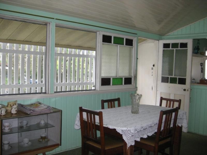 24 Churchill Street, Graceville QLD 4075