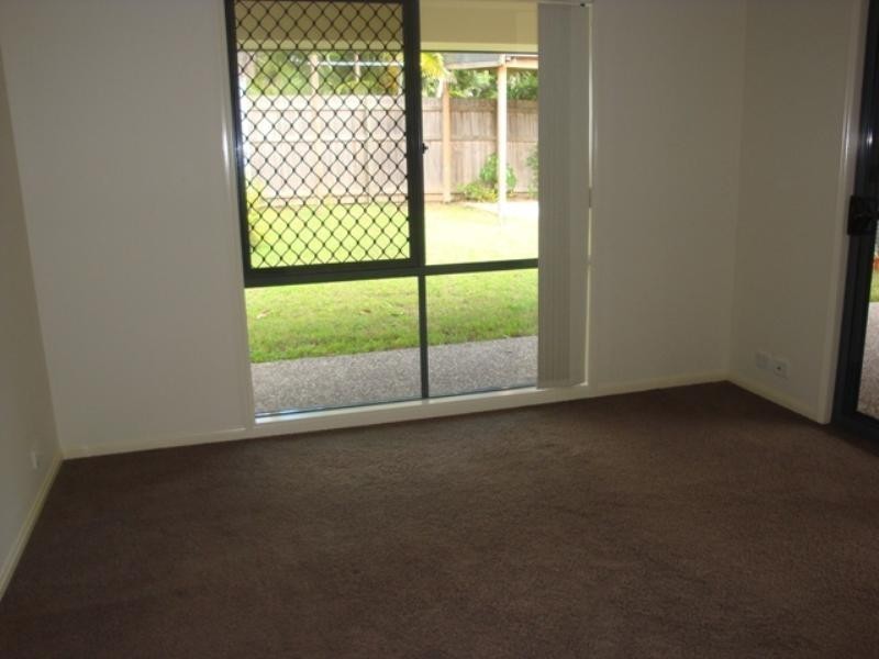 343 Oxley Road, Sherwood QLD 4075