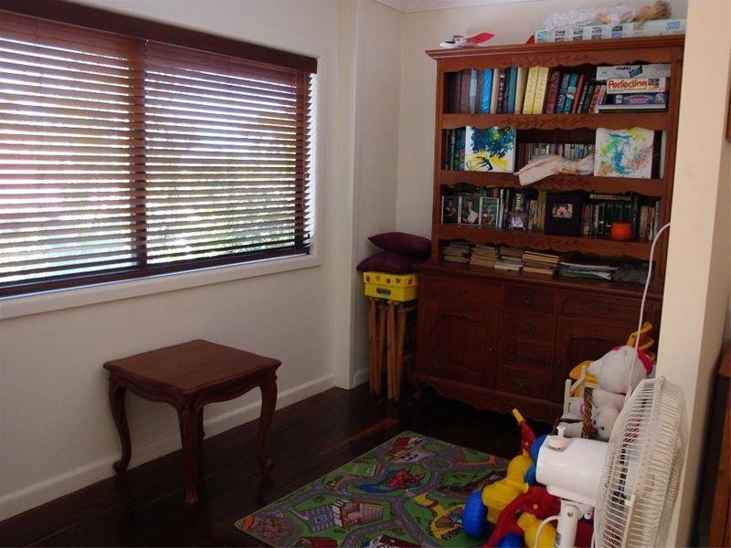 102 Hilda Street, Corinda QLD 4075