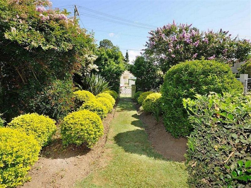 58 Camelot Street, Tennyson QLD 4105