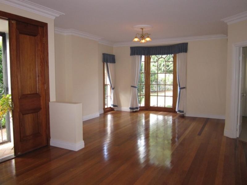 149 Laurel Avenue, Chelmer QLD 4068