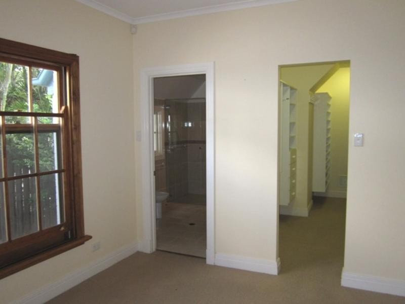 149 Laurel Avenue, Chelmer QLD 4068