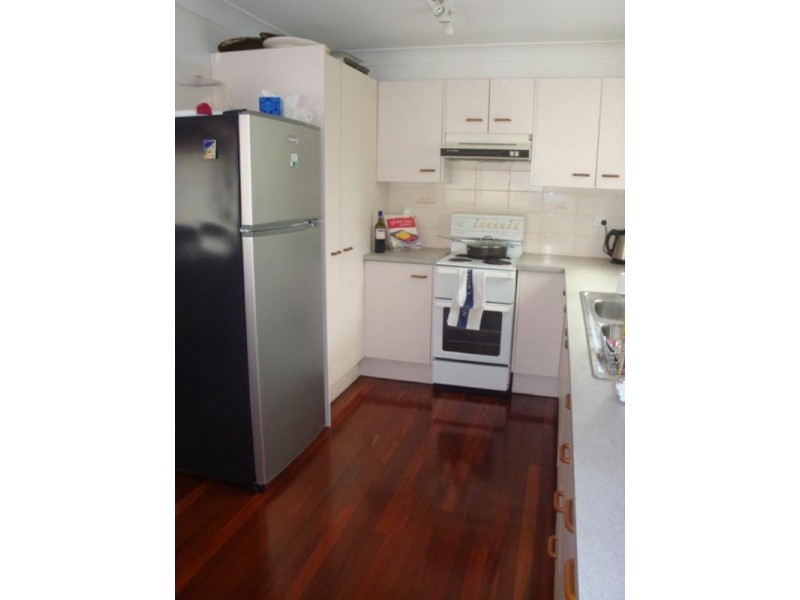 190 Strong Avenue, Graceville QLD 4075