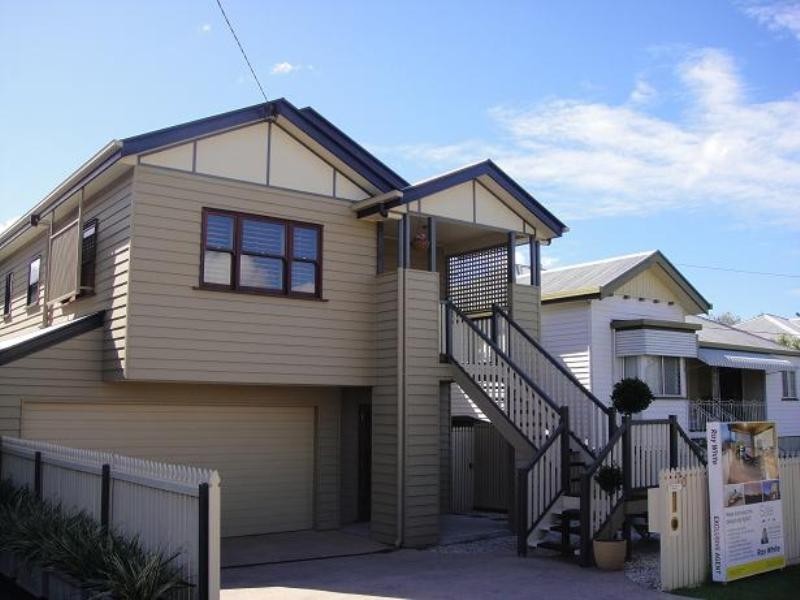 70 Borden Street, Sherwood QLD 4075