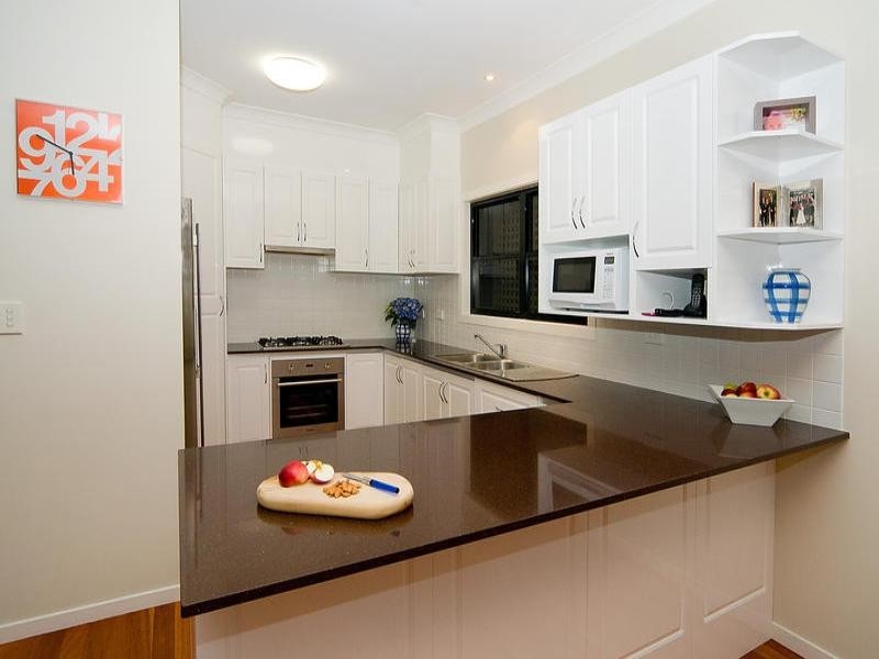 70 Borden Street, Sherwood QLD 4075