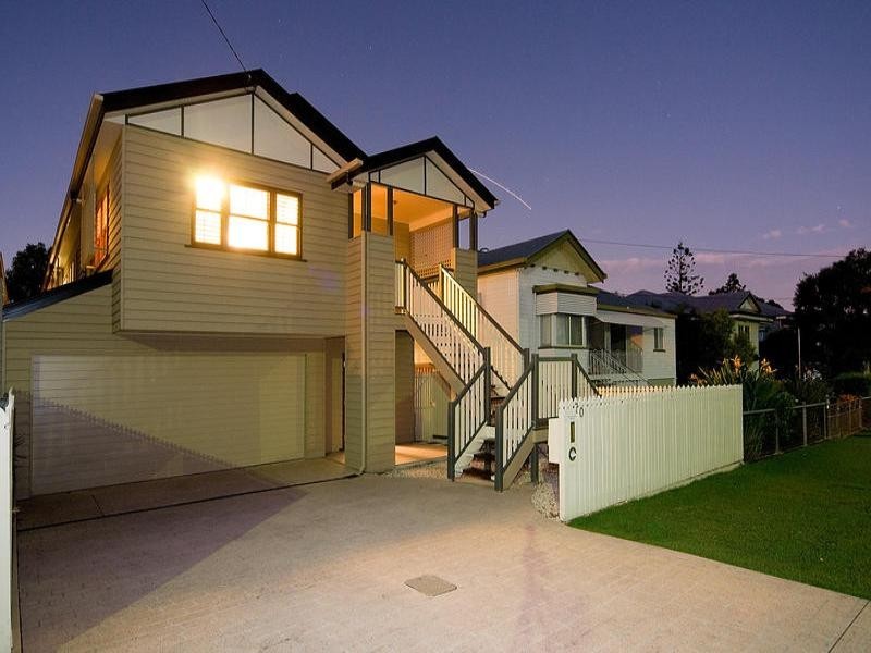 70 Borden Street, Sherwood QLD 4075