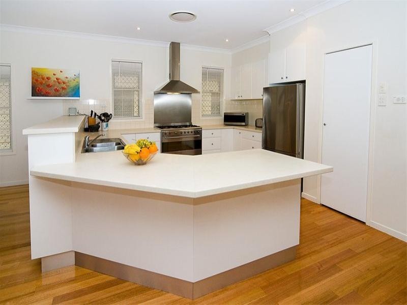 28 Graceville Avenue, Graceville QLD 4075