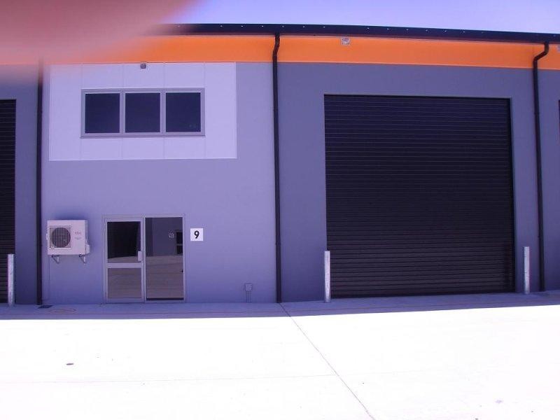 Unit 9/11 Forge Close, Sumner QLD 4074