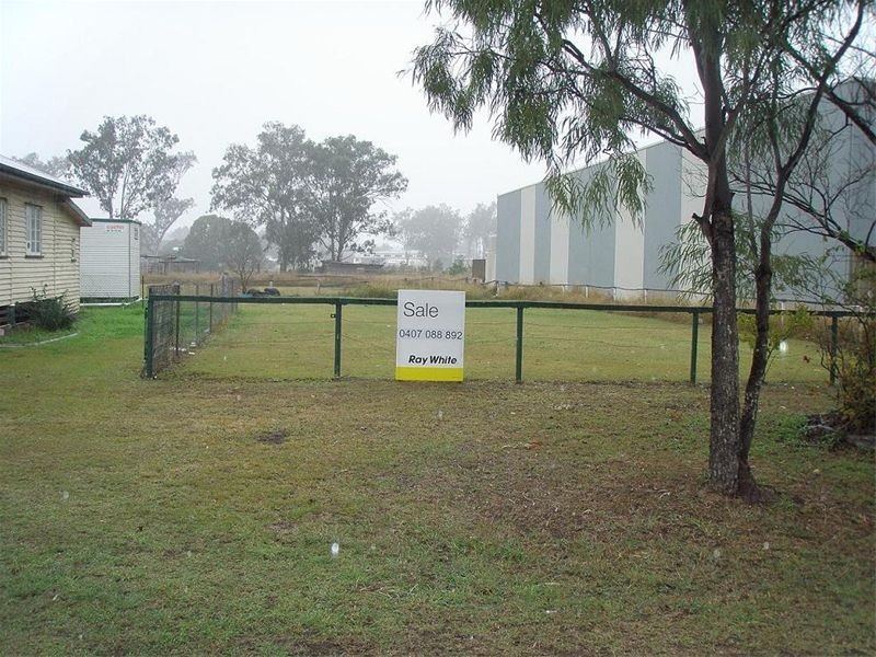 102 Briggs Road, Raceview QLD 4305