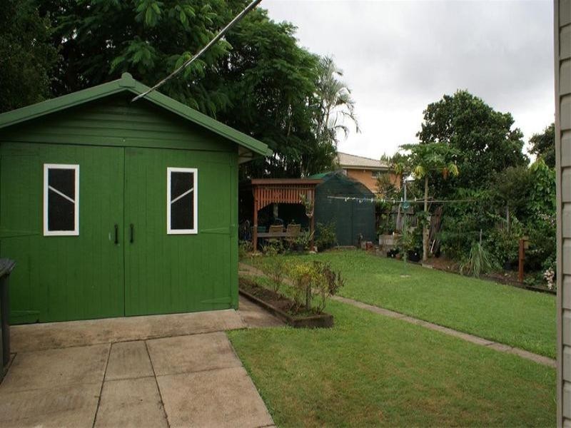 25 Lockwood Street, Sherwood QLD 4075