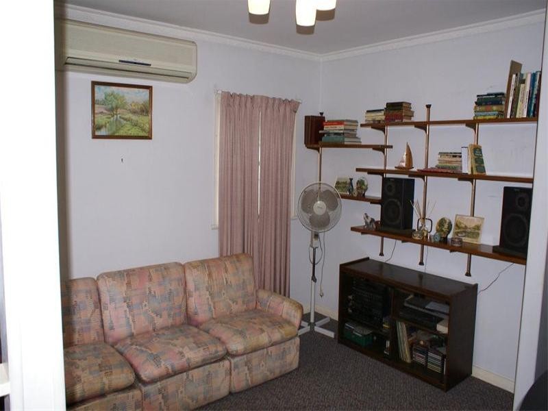 25 Lockwood Street, Sherwood QLD 4075