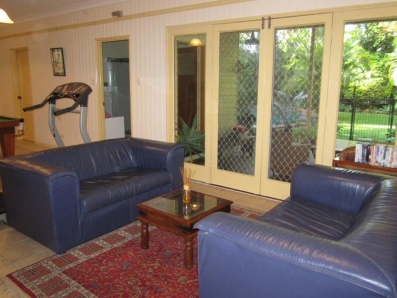130 King Arthur Terrace, Tennyson QLD 4105