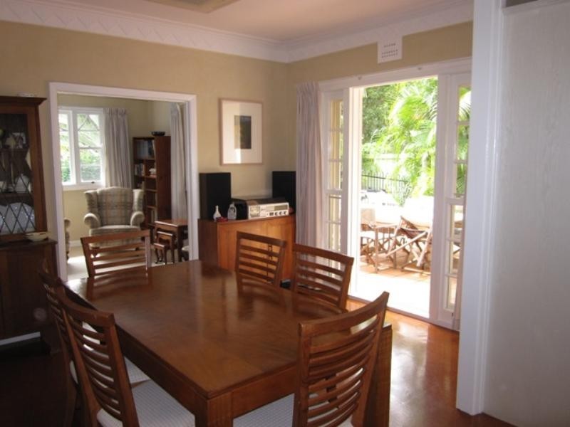 23 Sandon Street, Graceville QLD 4075