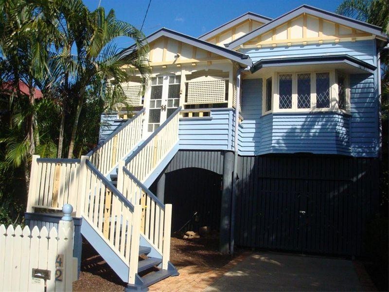 42 Junction Street, Sherwood QLD 4075