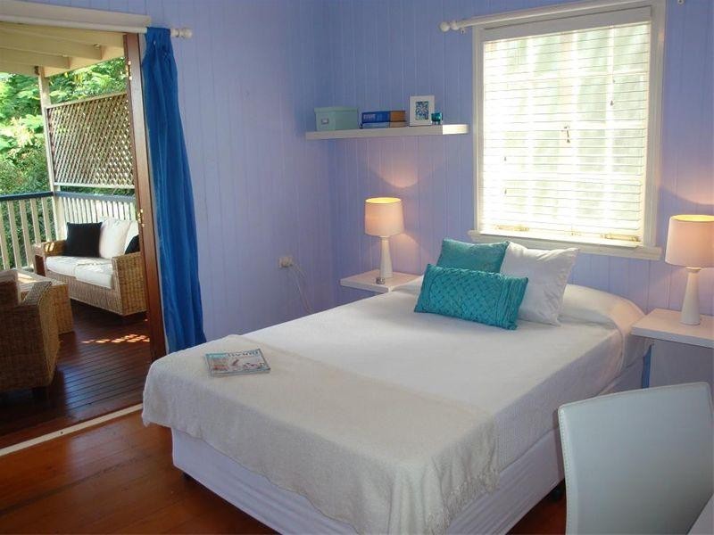 42 Junction Street, Sherwood QLD 4075