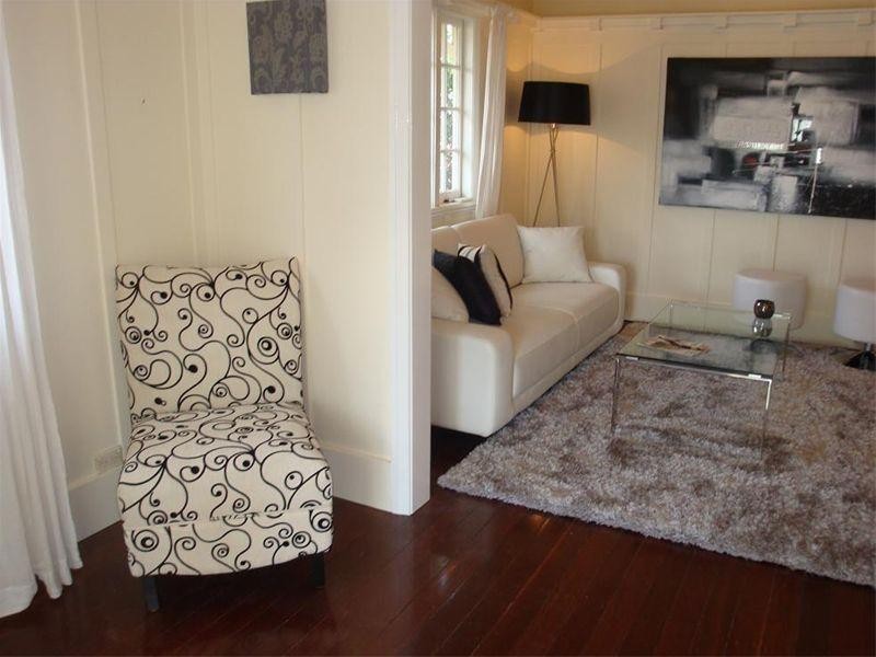 42 Junction Street, Sherwood QLD 4075