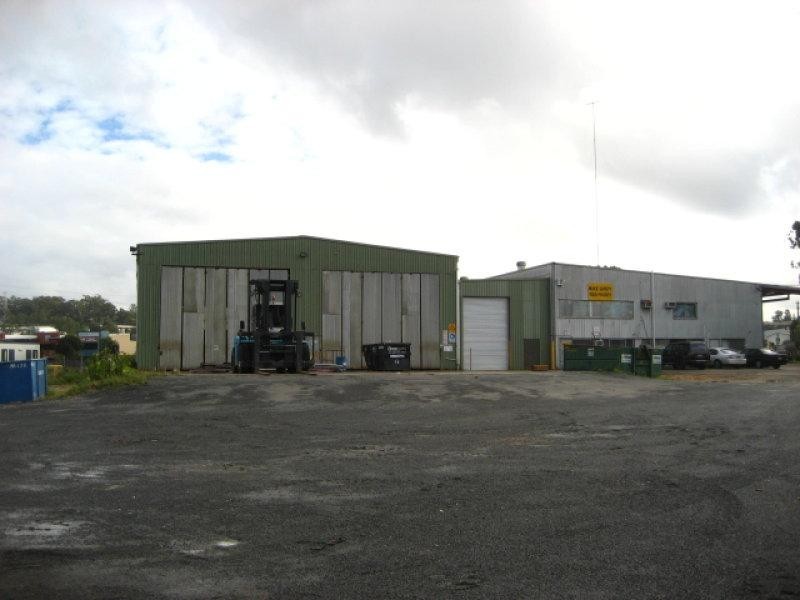 2 Neon Street, Sumner QLD 4074