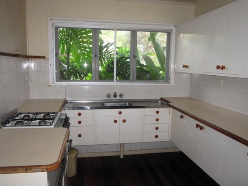 2 Teesdale Street, Corinda QLD 4075