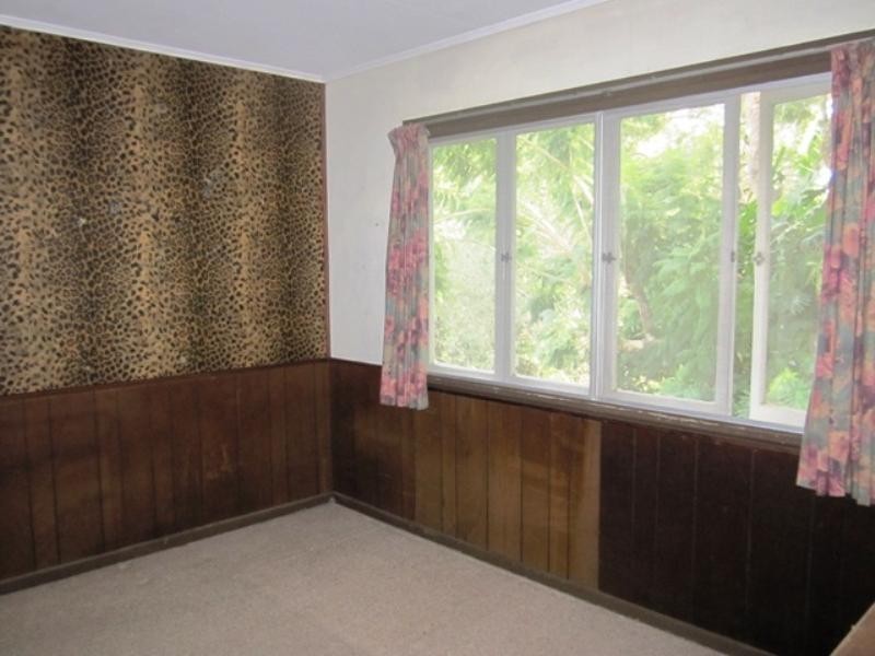 2 Teesdale Street, Corinda QLD 4075