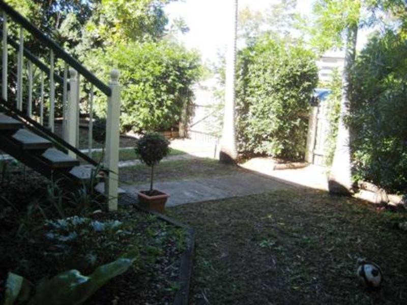 12 Plumer Street, Sherwood QLD 4075