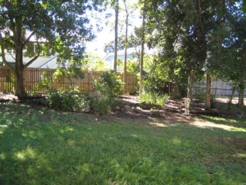 12 Plumer Street, Sherwood QLD 4075