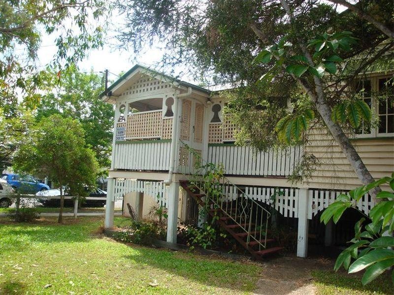 130 Appel Street, Graceville QLD 4075