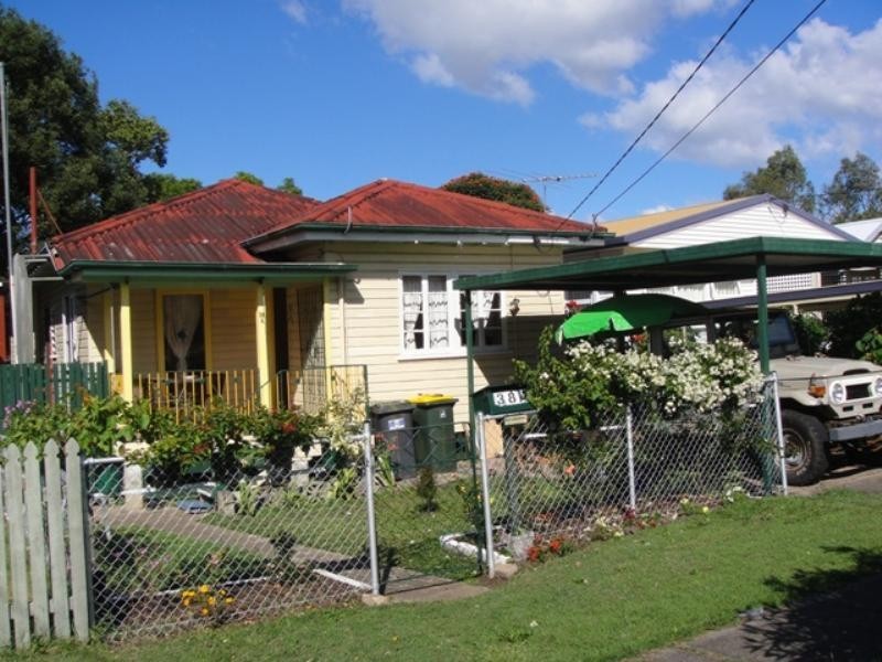 38A Lancelot Street, Tennyson QLD 4105