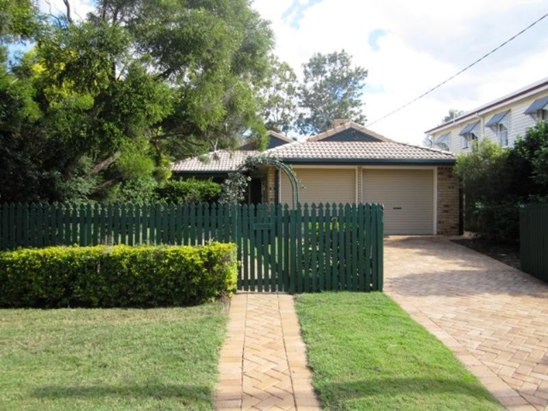 7 Elizabeth Street, Sherwood QLD 4075