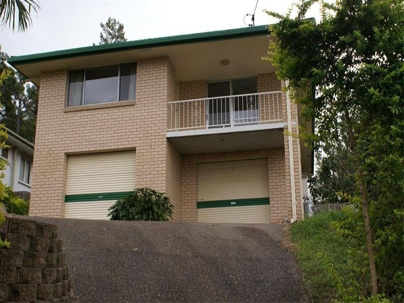 22 Masterton Street, Oxley QLD 4075