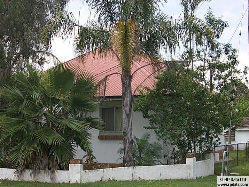 38 Borden Street, Sherwood QLD 4075