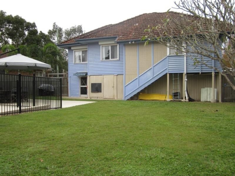 201 Honour Avenue, Chelmer QLD 4068