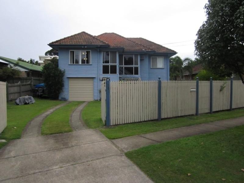 201 Honour Avenue, Chelmer QLD 4068