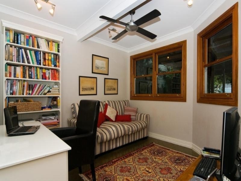 38 Chelmer St East, Chelmer QLD 4068