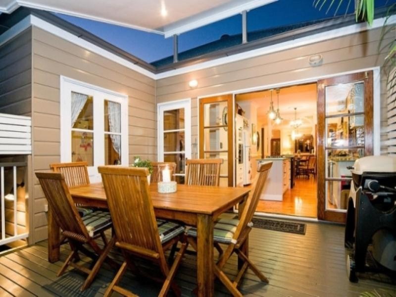 38 Chelmer St East, Chelmer QLD 4068