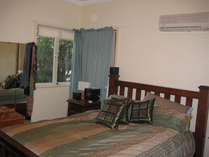 43 Camelot Street, Tennyson QLD 4105